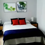 Apartament San Pedro Parking Gratis Coche Mediano